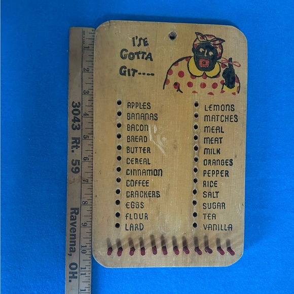 Vintage Wooden Kitchen List Board with Chalkboard - Picture 9 of 11